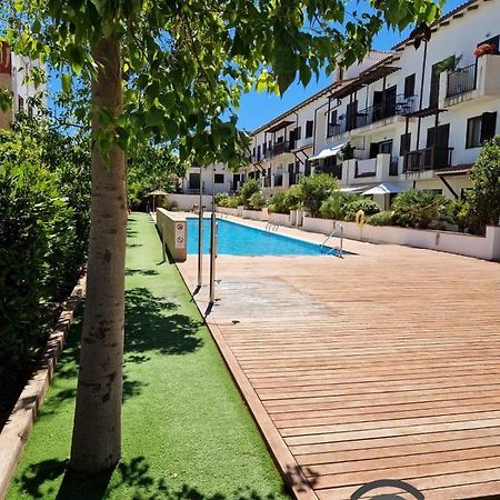Ferienwohnung Residencial Delta Garden'S Sant Jaume d’Enveja Exterior foto