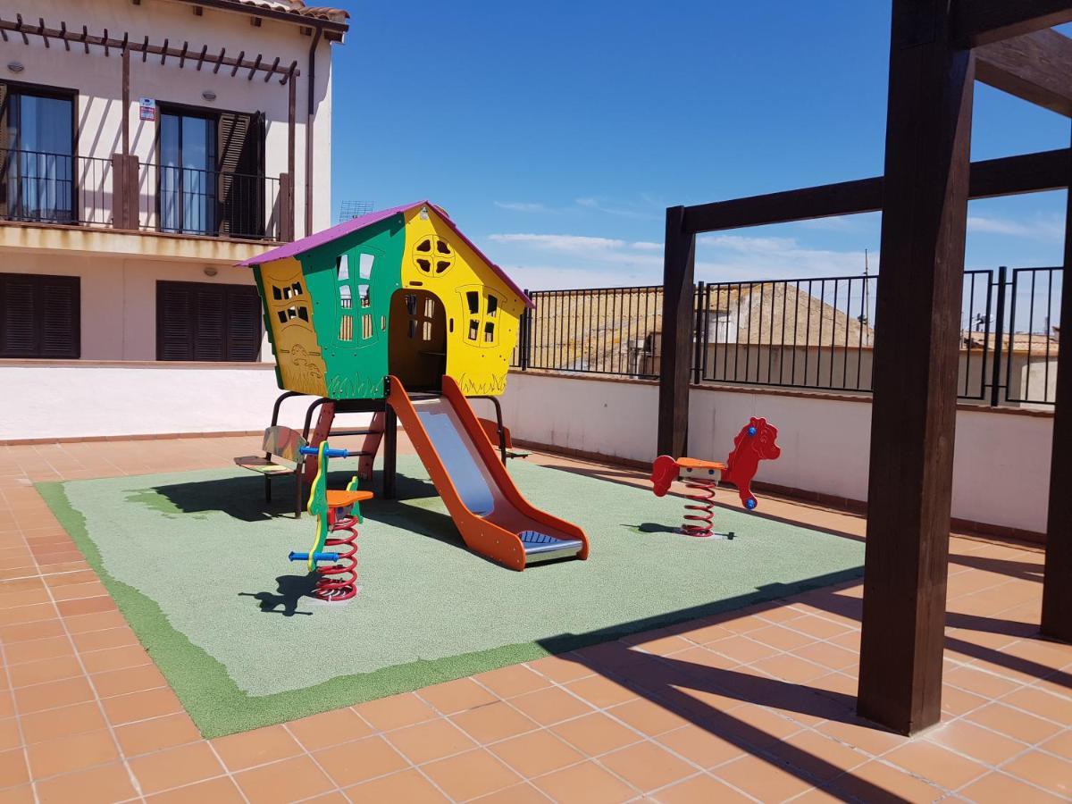 Ferienwohnung Residencial Delta Garden'S Sant Jaume d’Enveja Exterior foto